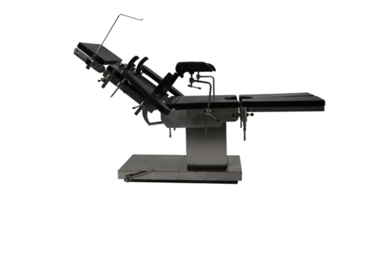 OPERATION TABLE. Factory Hospital Surgery Surgical Equipment Gynecological Operating Multi-Purpose Operation Manual Ot Table